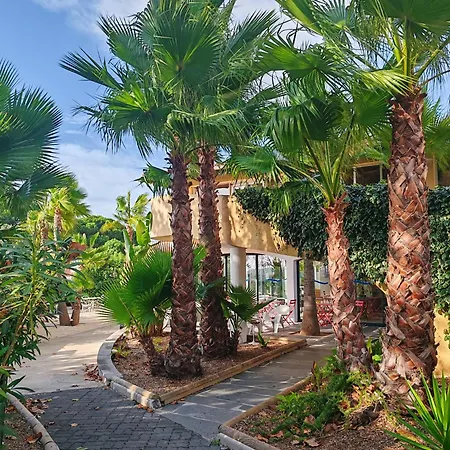 アパートホテル Agathea