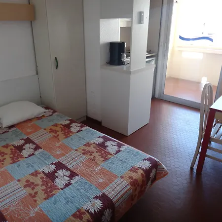 アパートホテル Agathea アグド