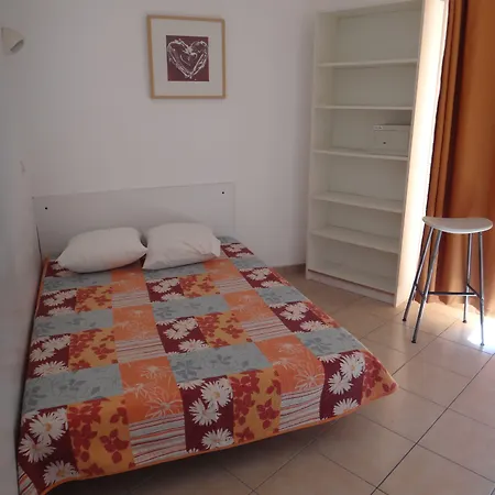 アパートホテル Agathea アグド