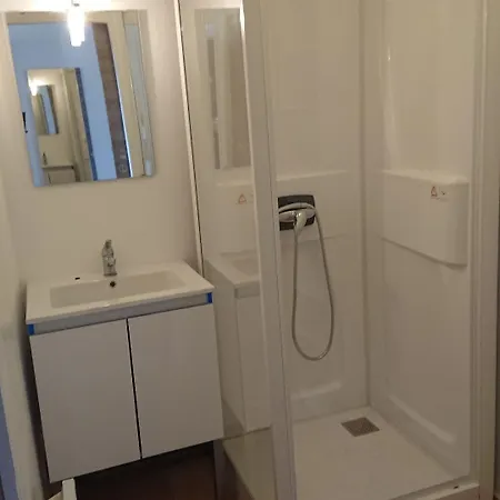 Agathea アパートホテル