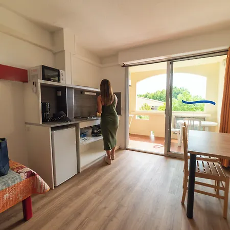 Agathea 3* アグド